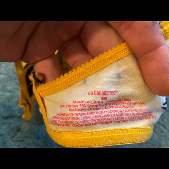 Bra - Picture 2 of 3